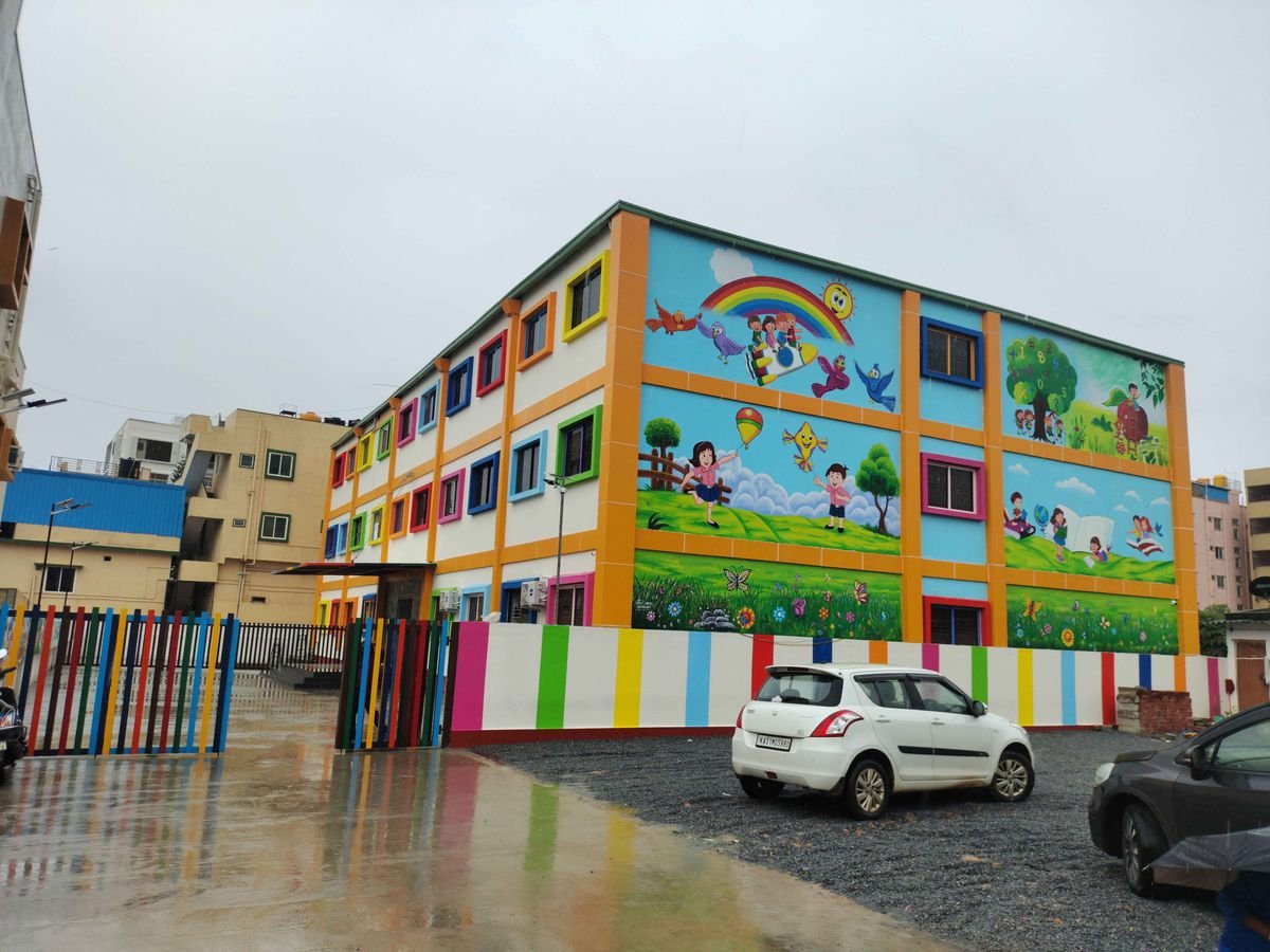 Sunshine Smart School Steel Structure at Electronic Site by Hemagni Build Pro